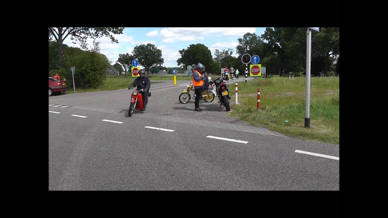 Oldtimer brommers "Dedemsvaart in Beeld" - YouTube