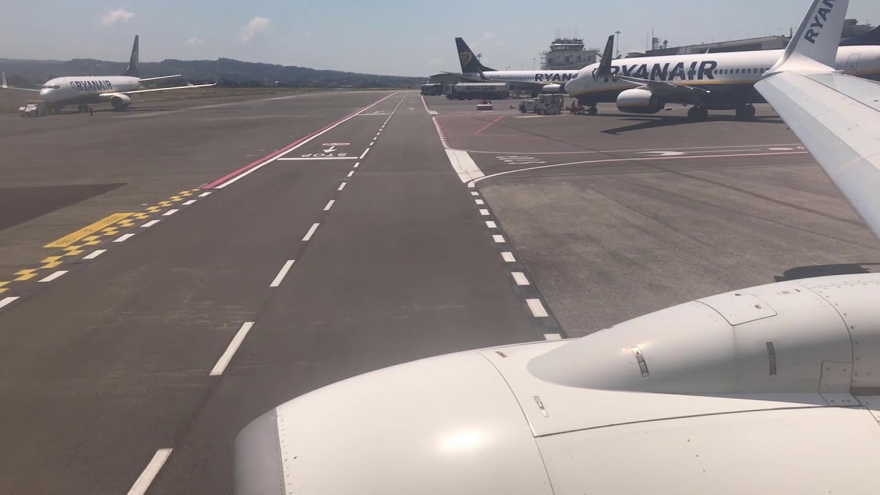 Take Off from Rome Ciampino Airport Ryanair B737-800