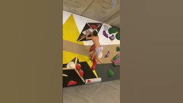 V4/6B+ Boulder Problem #bouldering #shorts #climbing