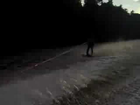 Johannes på vattenskidor