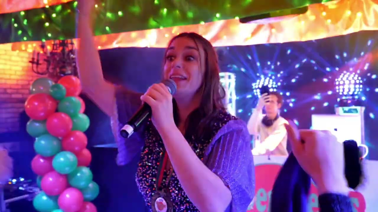 Ivana wint 't Broenssems leedje