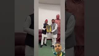 Naveen sir samajwadi party me samil #akhileshyadav #naveensir #rwa