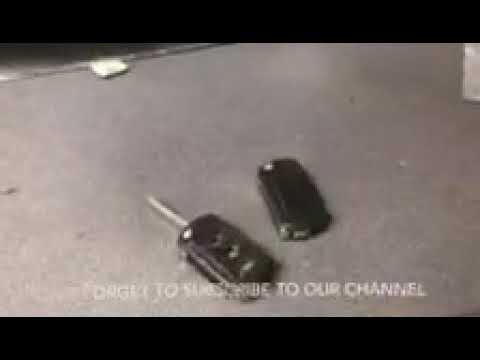 How to repair broken buttons on Land Rover Range Rover Flip Key Remote Key