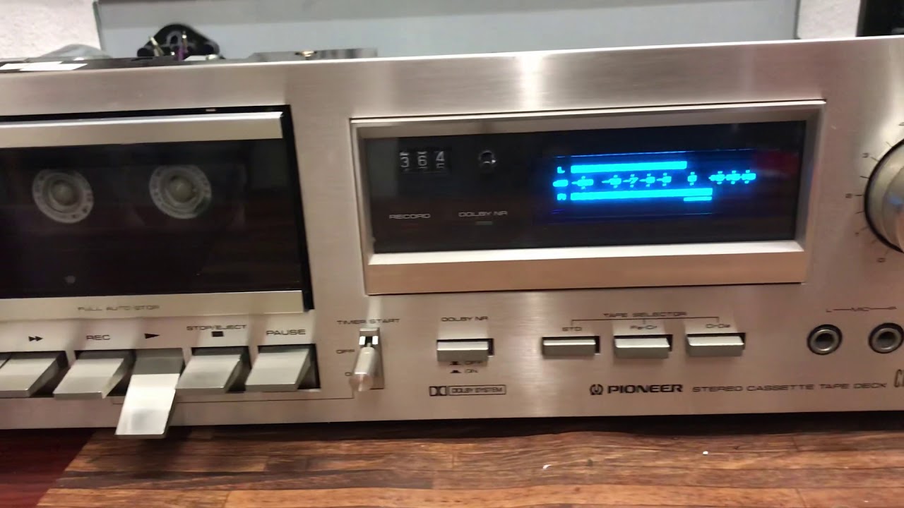 Pioneer Amplifier SA-608 und Pioneer Cassette Tape Deck CT-F600 waren ...