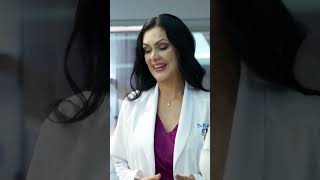 La doctora Palacino le comunica a María Clara que acepta tratar a Camilo | #Enfermeras