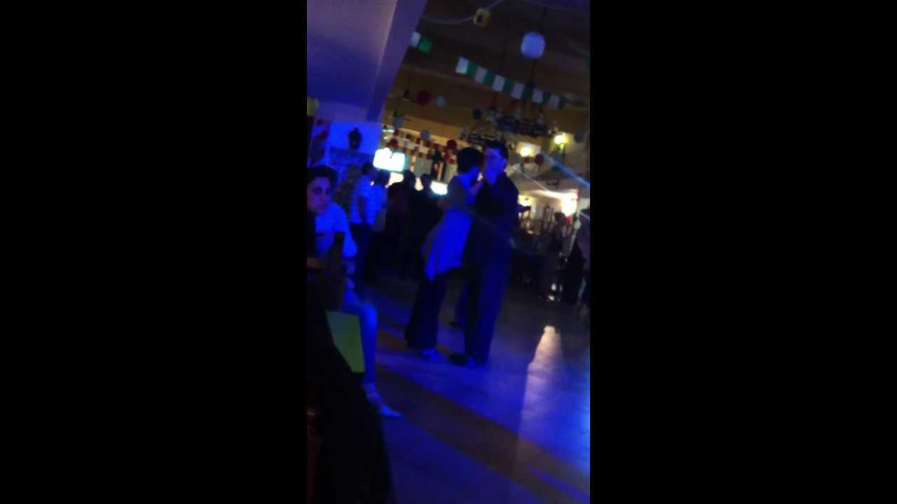 Guarda Elina Roldán y Andrés Tanguito Cejas en De Querusa Práctica su YouTube Guarda Elina Roldán y Andrés Tanguito Cejas en De Querusa Práctica su YouTube