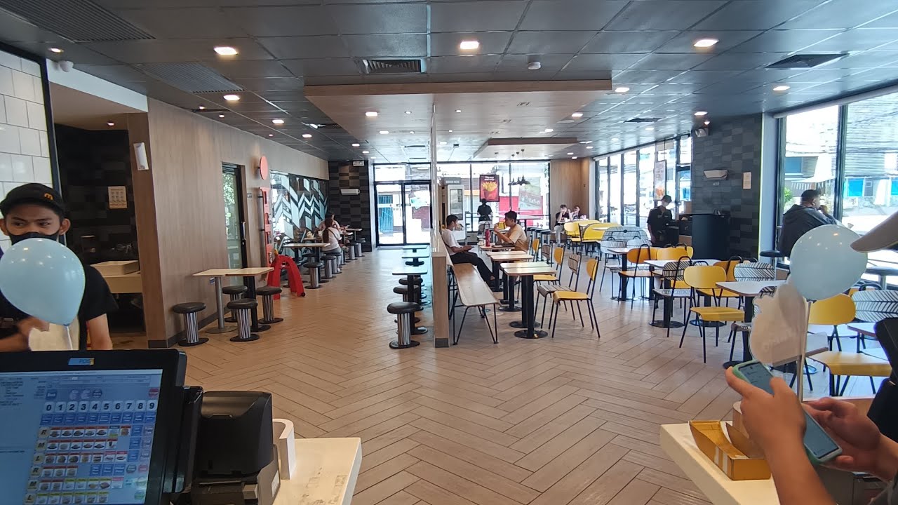 Everyday life as a Service Crew 🍟🍔 (McDonald's)