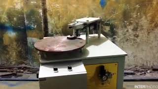 Mostroglass Lid Machine