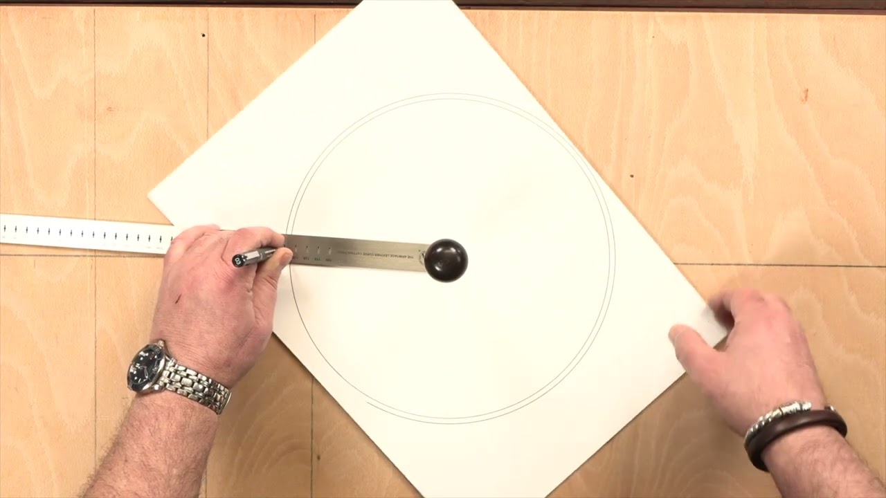 Продольный резец - резка сложных криволинейных форм в коже.