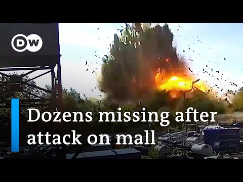 Russian missile strikes crowded shopping mall - DW News.