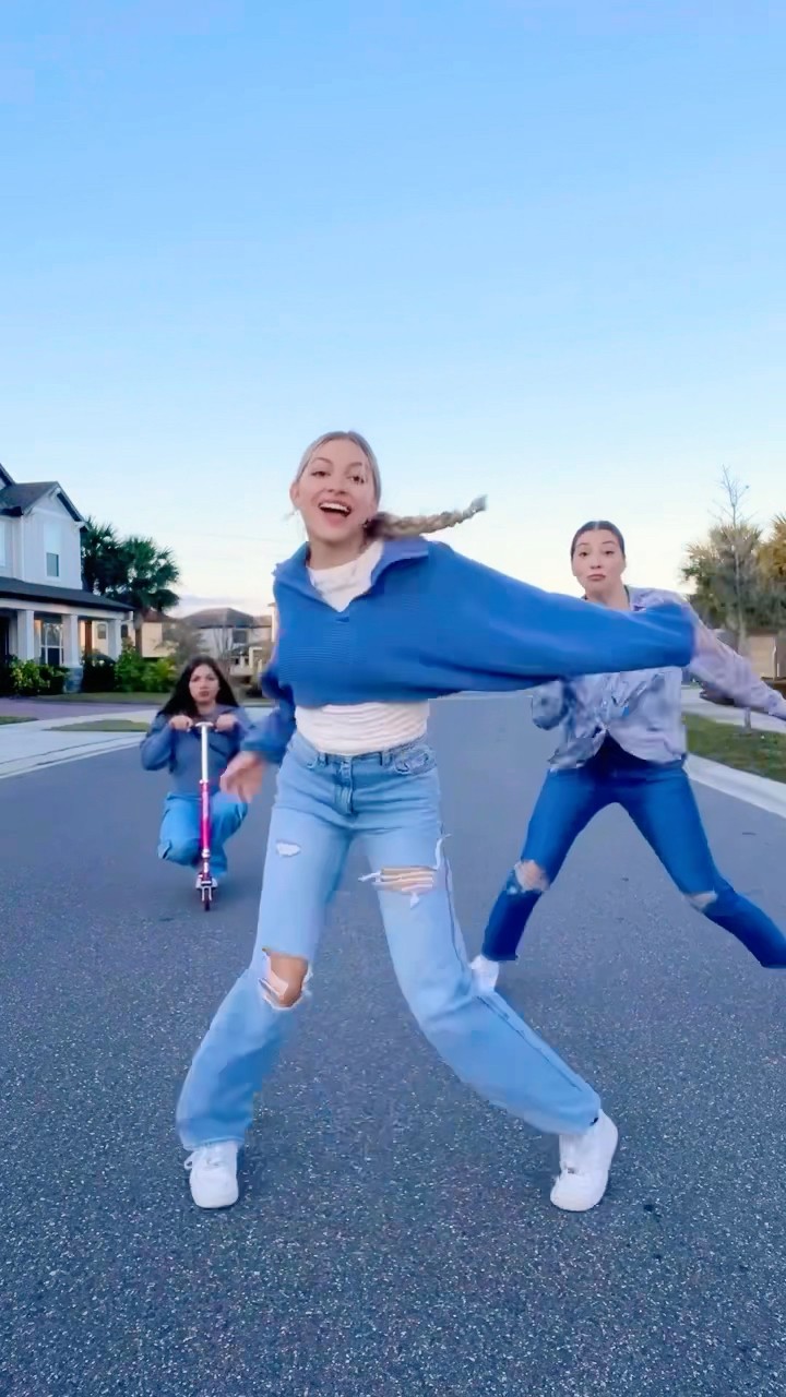 The RAT DANCE ??? | Triple Charm #Shorts