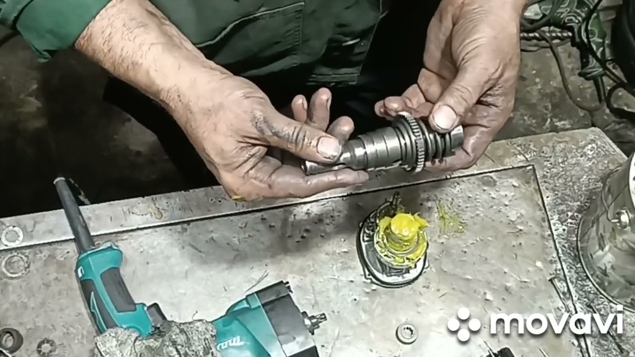 Makita HR2652 сборка редуктора - YouTube