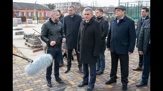 Президент посетил стадион при тираспольской школе №18
