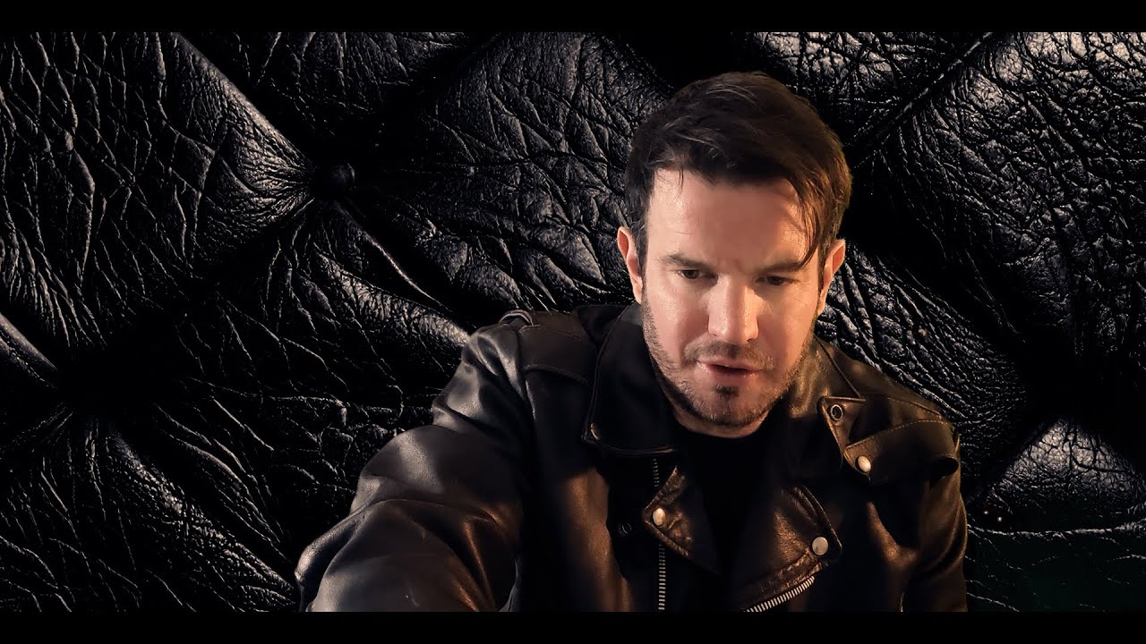 ASMR - Removing pressure from your face and leather sounds - Whispering - Ear to ear