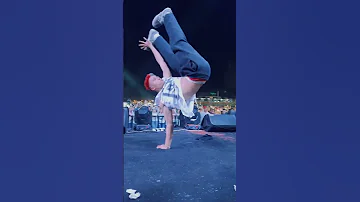 مشاغبين دمغها ولعه رقص هرم اسكندريه 