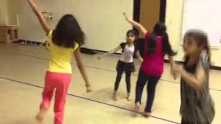 Amisha Dance Class : Besharam