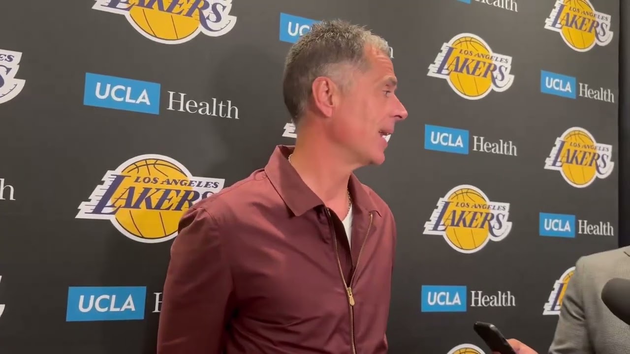 Роб Пелинка о растяжении подколенного сухожилия левой ноги Луки Дончича: «Что касается этой травм...