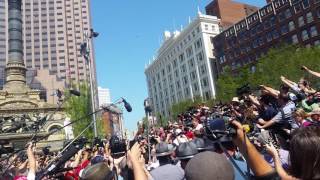 Alex Jones removed from crowd at RNC, 07.19.16