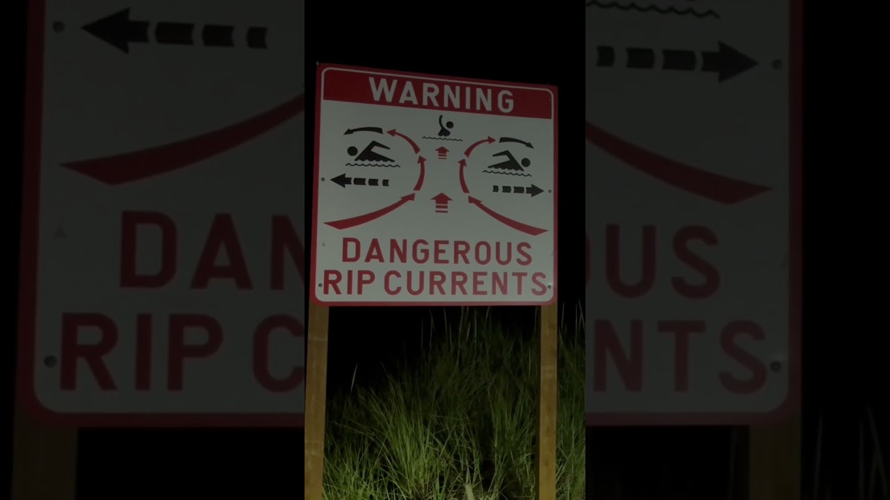 WARNING Dangerous Rip Currents!