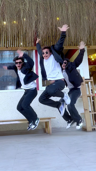 Hunar Yeh Haseeno Ka Barso Purana 😄 / Haseeno Ko Aate Hai Kya Kya Bahane / Binod Chaudhary Dance