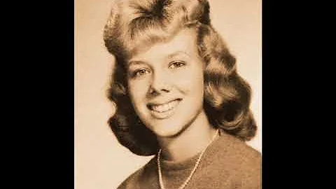 Janice Ward - Double Crossing Sweetie Pie - Monume...