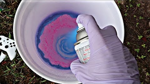 HYDRO DIPPING XBOX ONE CONTROLLER!! 🎮