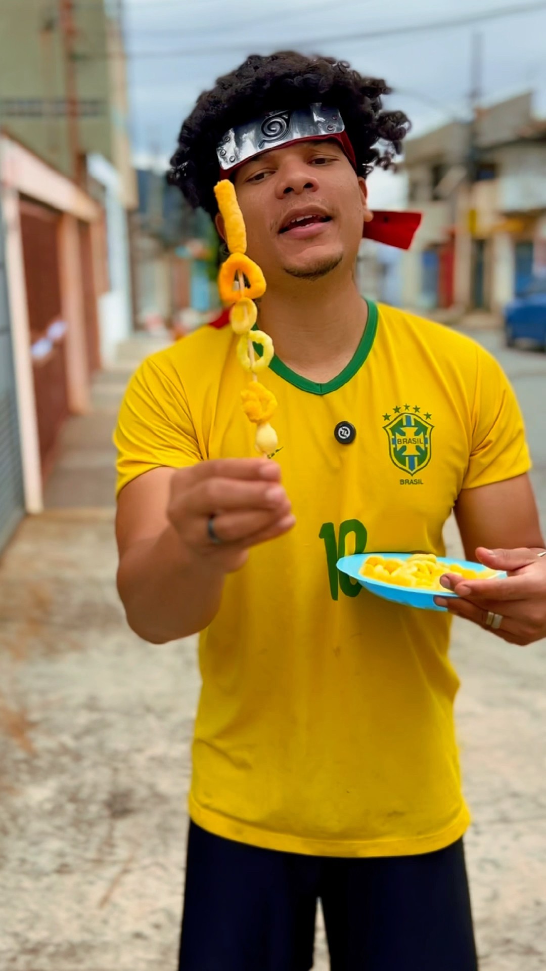 O BIEL FEZ ESPETINHO DE SALGADINHO ? #shorts