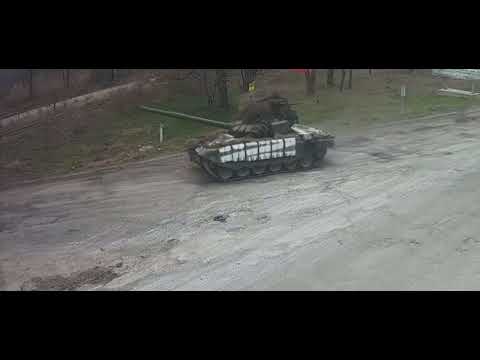 საბჭოთა კავშირის დროშა ერთერთ რუსულ ტანკზე