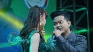 DUET ROMANTIS OM ADELLA memilih setia arneta julia Ft andi KDI  PURWOSARI