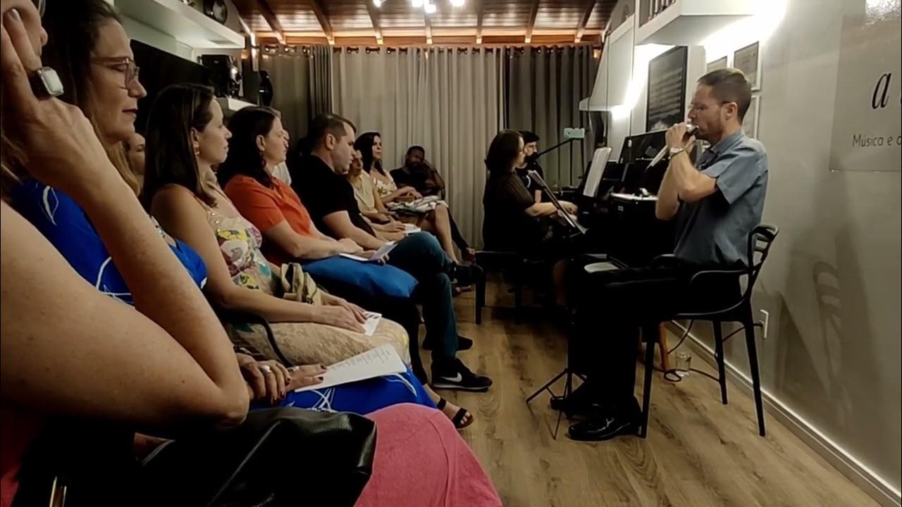 In a Sentimental Mood (Duke Ellington) Duo de piano e harmônica Érika