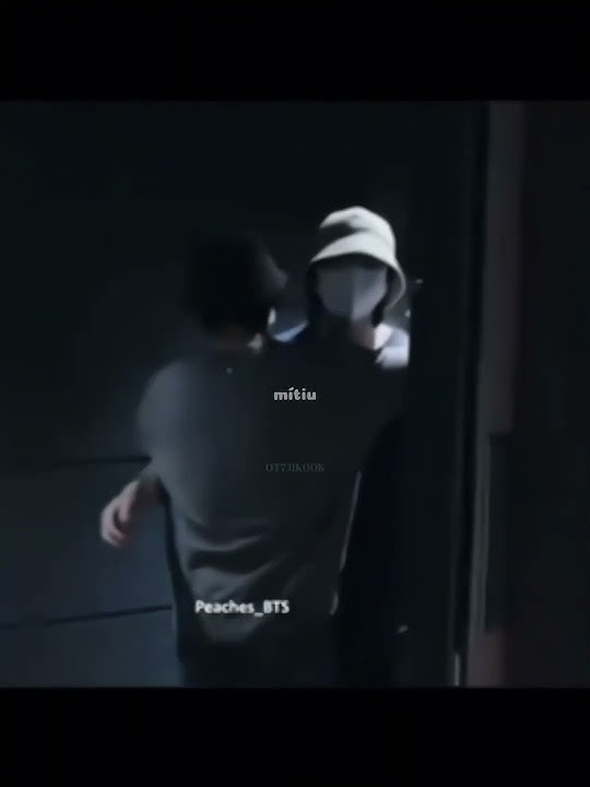This man is so weird, hugs her neck, hugs her waist...π₯Ήπ#jikook#bts#kookmin