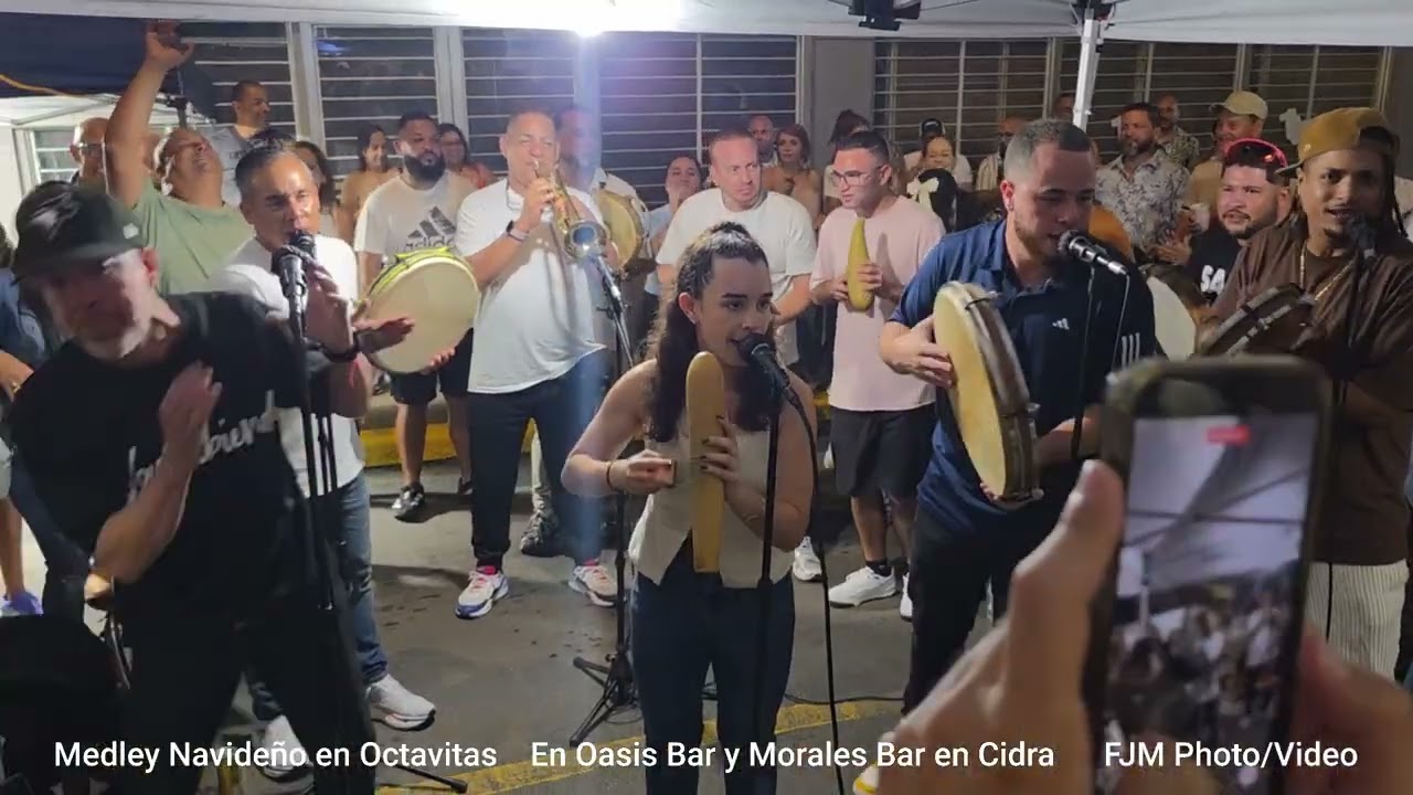 Medley Navideño en Octavitas - En Oasis Bar y Morales Bar en Cidra 