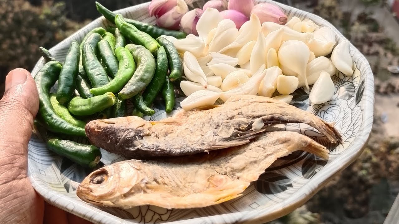 চ্যাপা শুটকি এভাবে ভর্তা করলে মুখে স্বাদ লেগে থাকবে