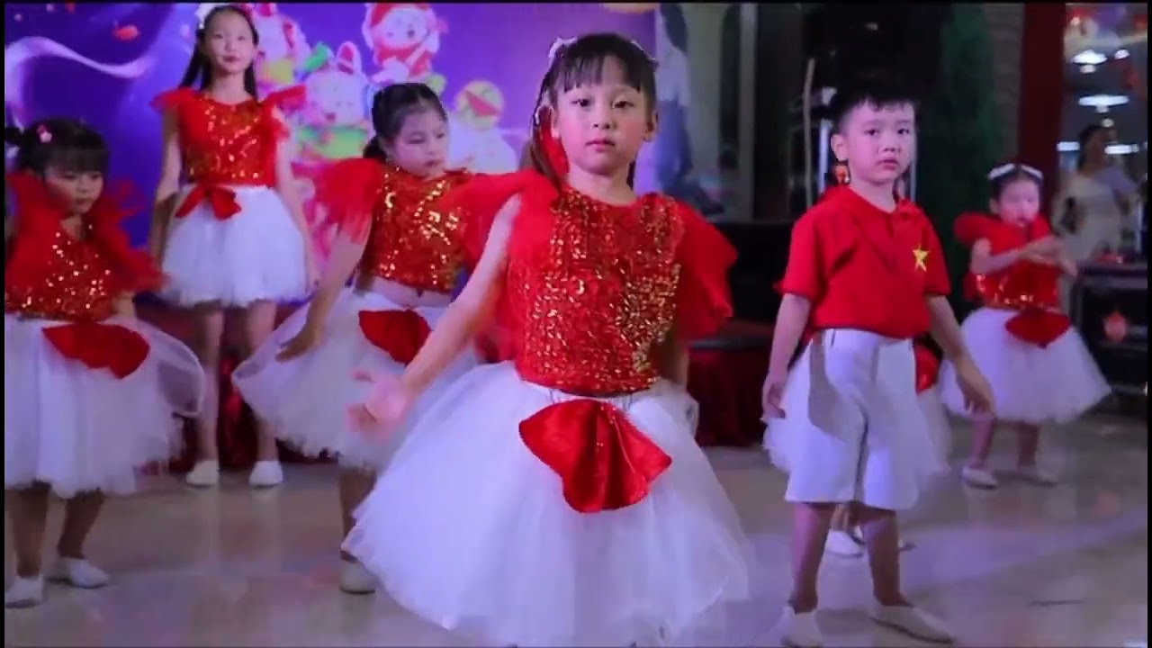 Nhảy Cheri cheri Lady. CLB Happy Lucky