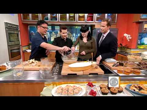 Southern baking with actress Pauley Perrette