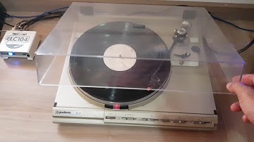 Toca Discos Gradiente D35