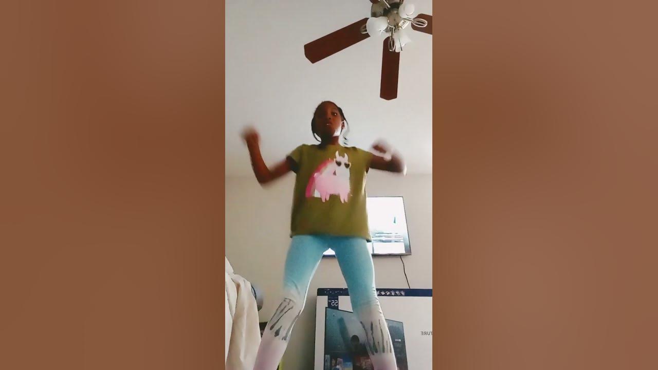 baby-let-me-see-it-please-juleplep-youtube