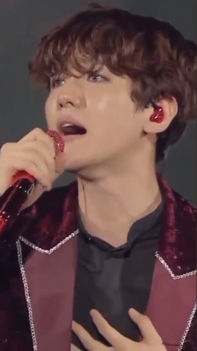 Baekhyun singing 'Am I okay like this' #exo #kpop #shorts #baekhyun