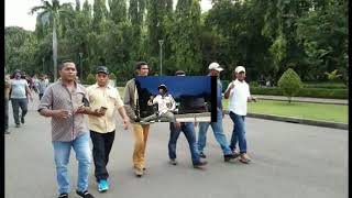 BOY ' PILIHLAH PRABOWO SANDI'