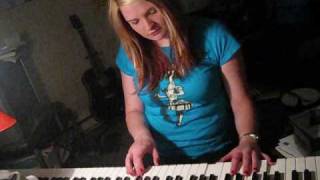 Video thumbnail of ""1234" - Feist - Piano Instrumental"
