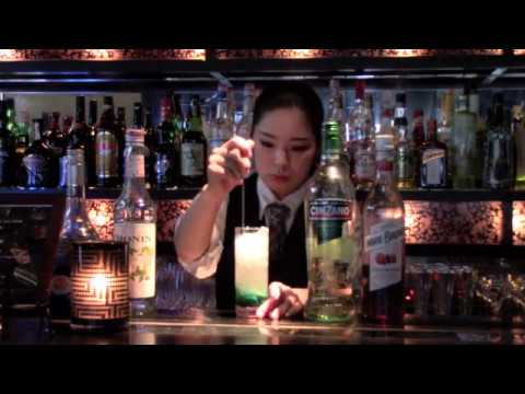Dining Bar Sinzan『トランスフォーマー／最後の騎士王』シネマチック・カクテル