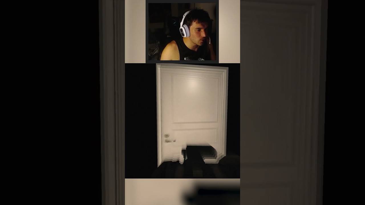 The Beginning of this game gets me everytime #cryoffear #gaming #horror #funny #IntensityAUS