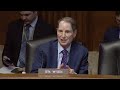 Wyden Presses Trump Administration on Wildfire Preparedness