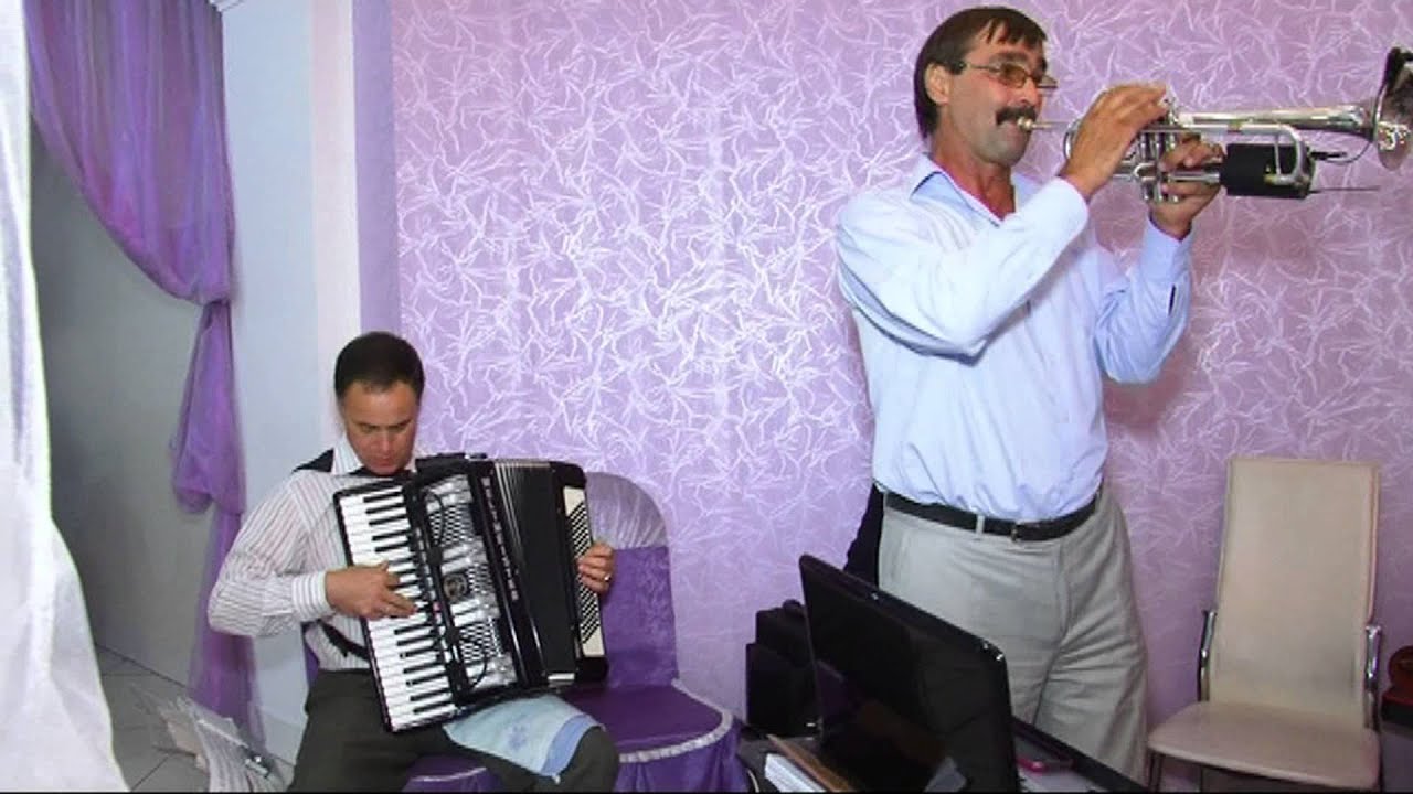 Victor si Victorita Cioclea Valeriu Placinta Danu Ostafiev Zemcic Grigorii