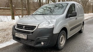 Взял Peugeot Partner - коротыш на бензе. Загрузил по полной!