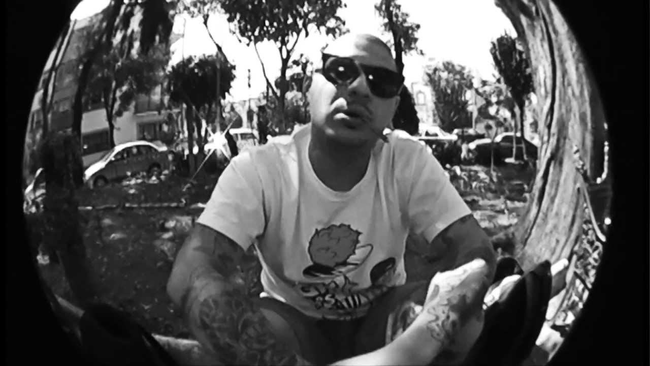 Watch Letra J - Humo (Video Official) on YouTube Watch Letra J - Humo (Video Official) on YouTube