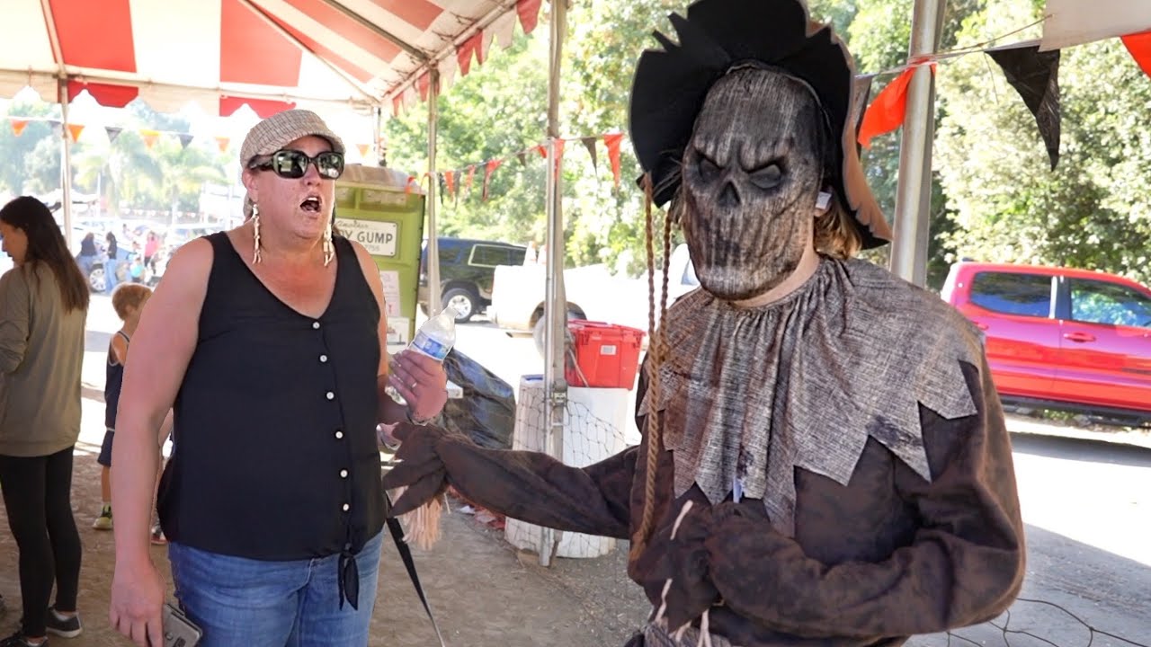 Psycho Karen vs Prankster!