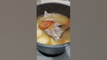 pork bone soup with potato and tomatoe Chinese style #shorts #food #trending