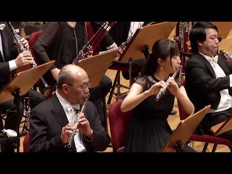 Ching-Yun Hu plays Chopin Concerto No. 1