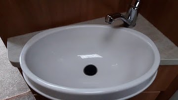 A demonstration of the features and benefits of a 2010 Swift Conqueror 630